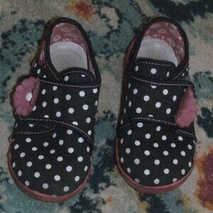 RenBut Black & White Polka Dot Canvas Shoes Breathable Pink Outsole size 23 US 7